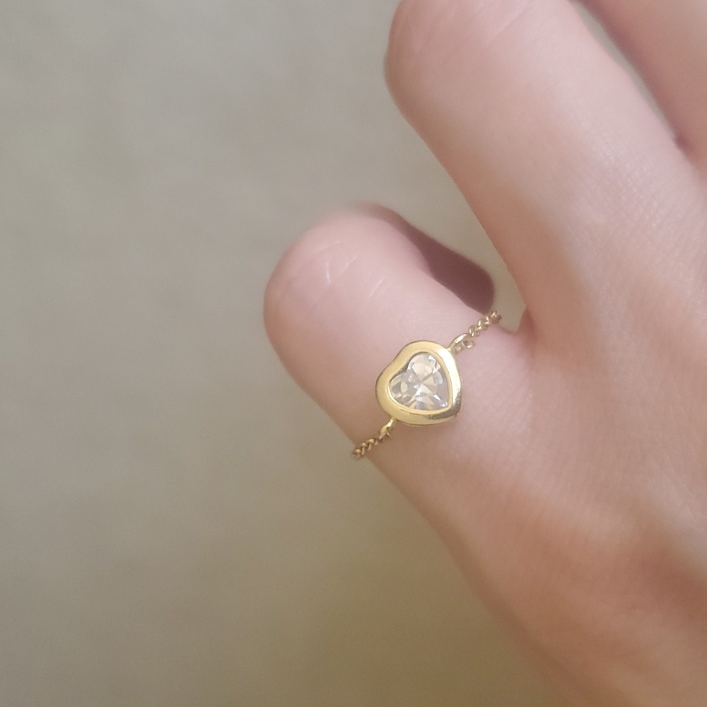New sterling Silver ring gold plated with zirconia